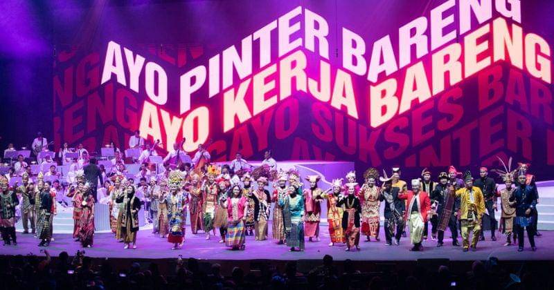 Pergelaran "Malam 100 Cinta", Sabtu (9/12/2023) - Dok/Smartfren